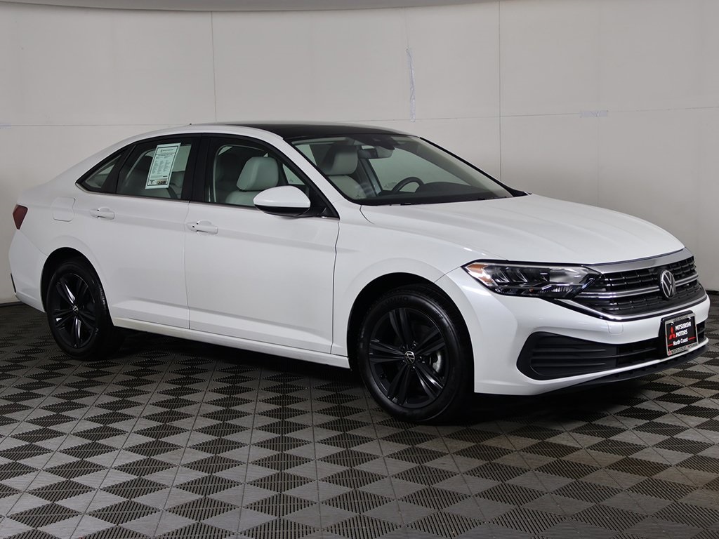 3VW7M7BU4RM014700