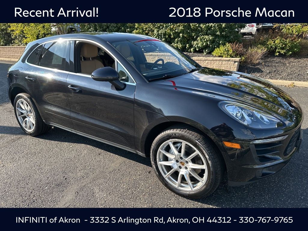 2018 Porsche Macan S photo 17