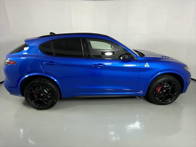 2024 Alfa Romeo Stelvio Quadrifoglio photo 3
