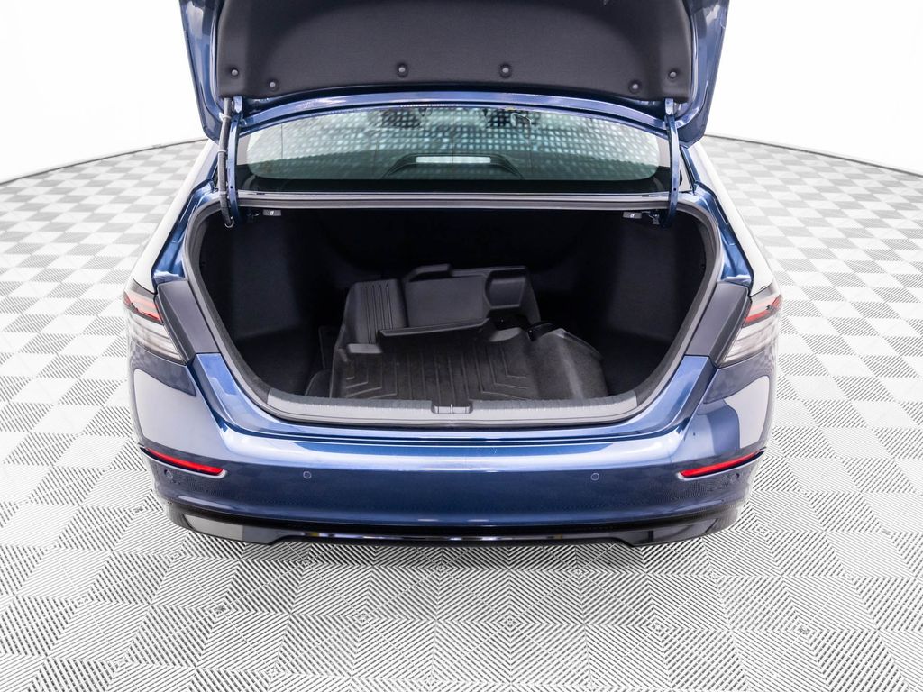 2024 Honda Accord Hybrid Touring photo 30