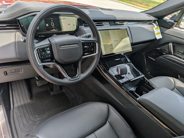 2025 Land Rover Range Rover Sport SE photo 4
