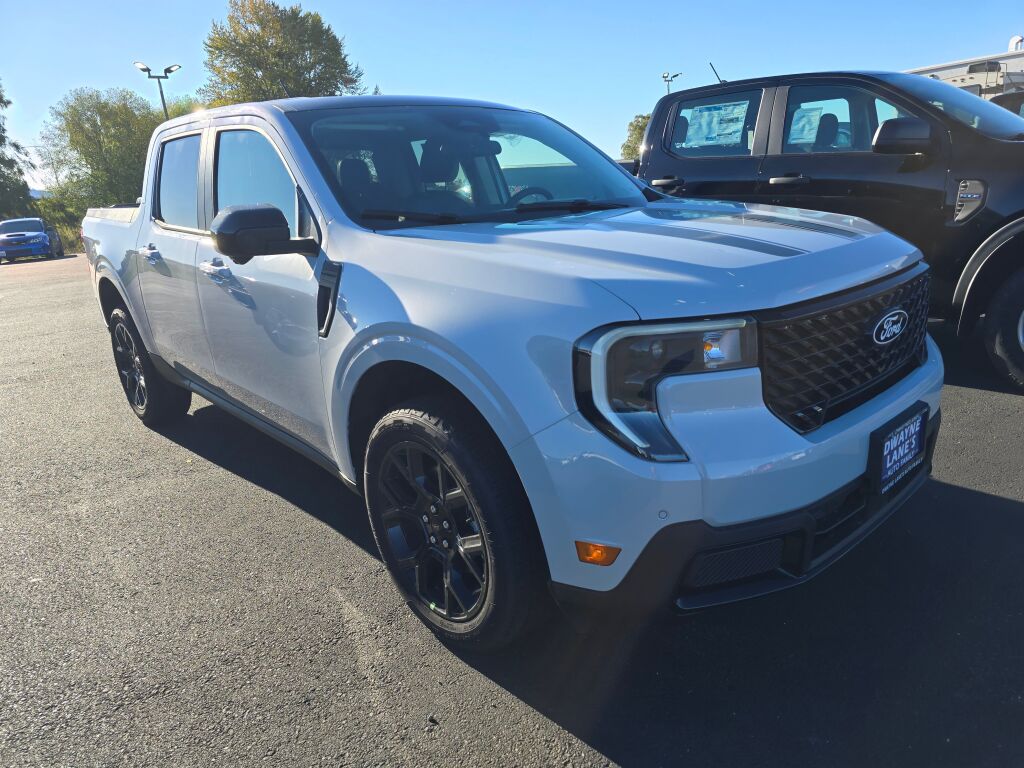 2025 Ford Maverick Lariat photo 3