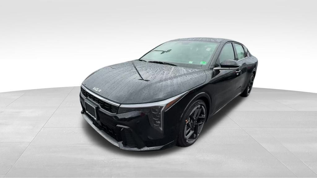 2025 Kia K4 GT-Line photo 10