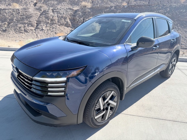 2026 Nissan KICKS SV's photo