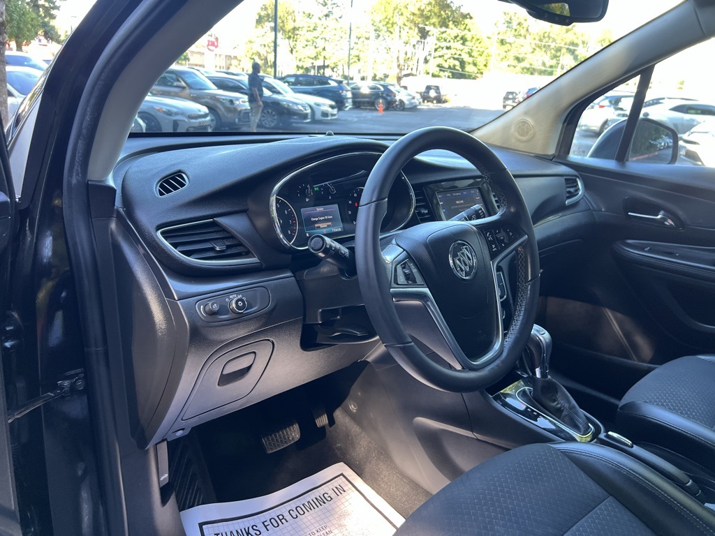 2022 Buick Encore Preferred photo 12