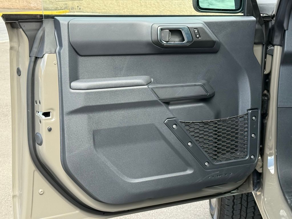 2025 Ford Bronco Big Bend photo 17
