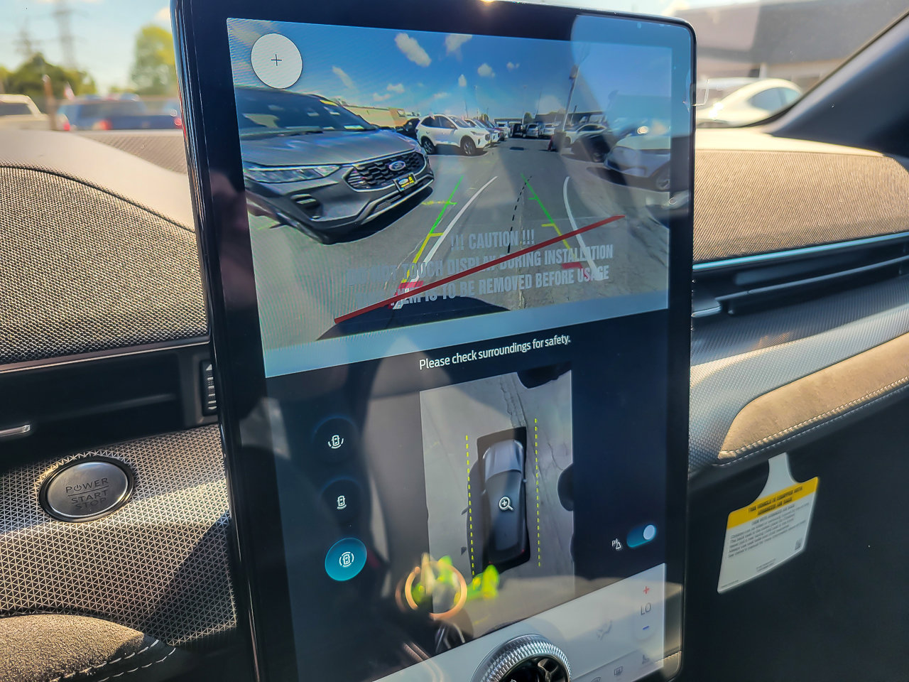 2025 FORD MUSTANG MACH-E - Image 16