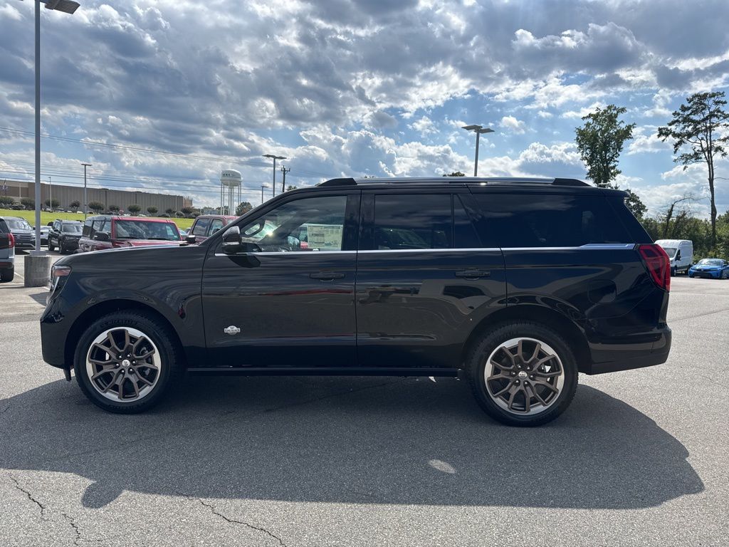 2025 Ford Expedition King Ranch photo 5