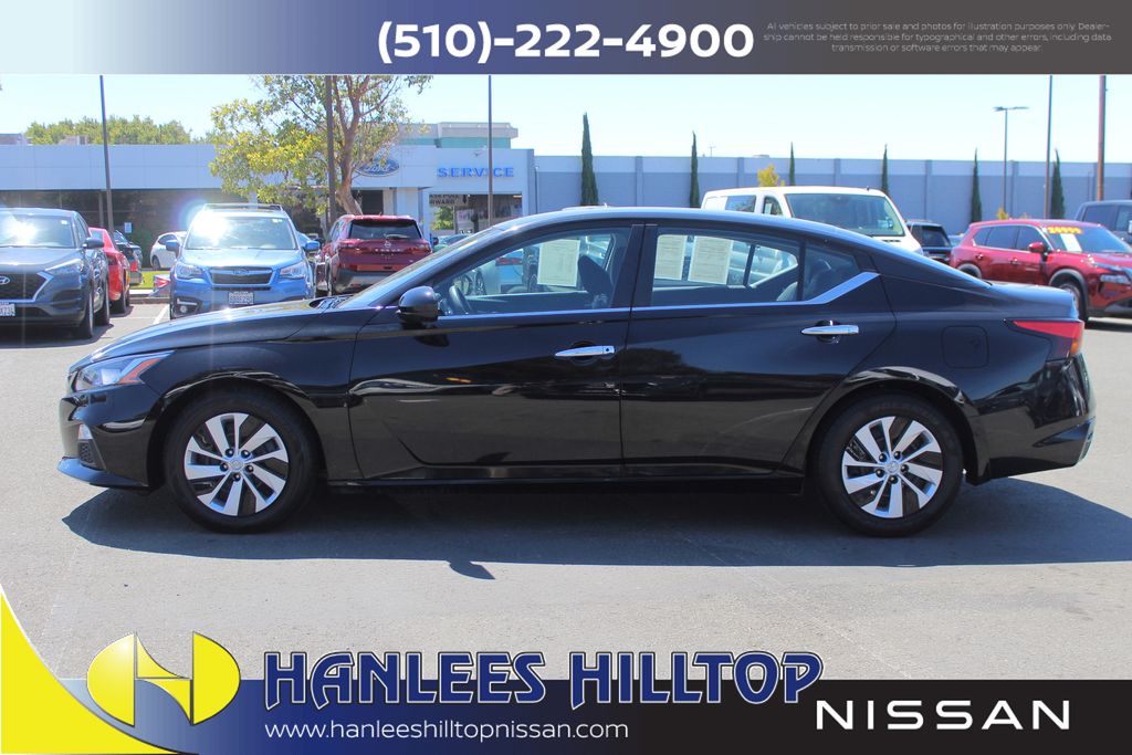 2021 Nissan Altima 2.5 S photo 8