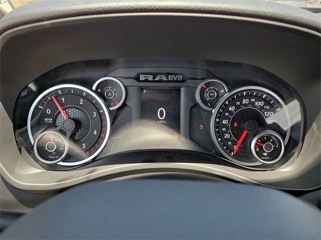 2025 Ram 2500 Big Horn photo 18