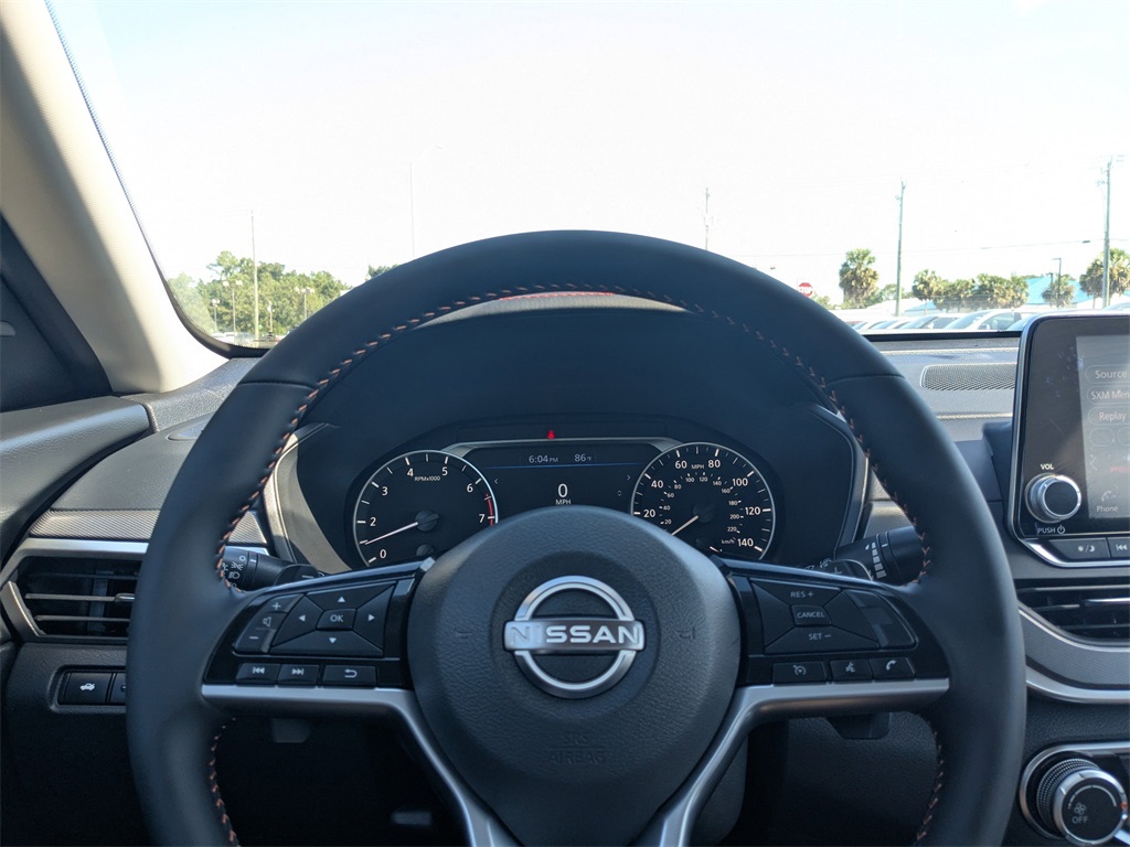 2025 Nissan Altima 2.5 SR photo 22