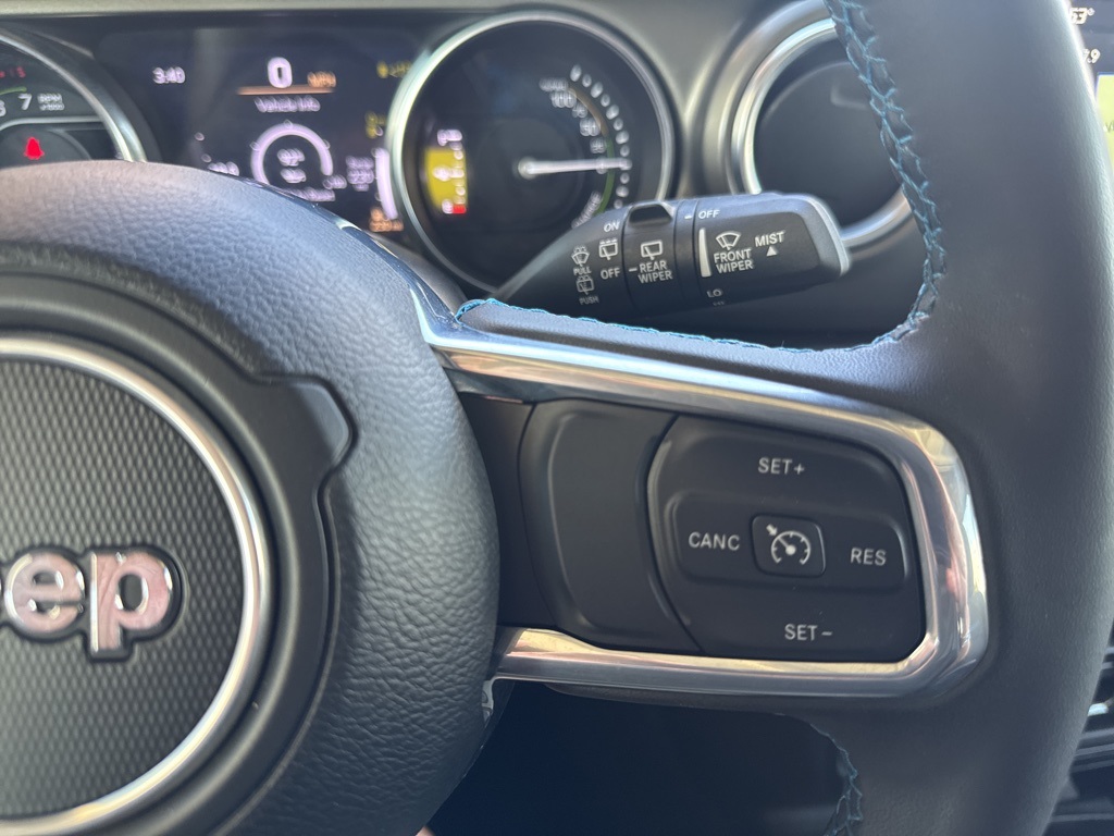 2023 Jeep Wrangler Rubicon 4xe photo 12