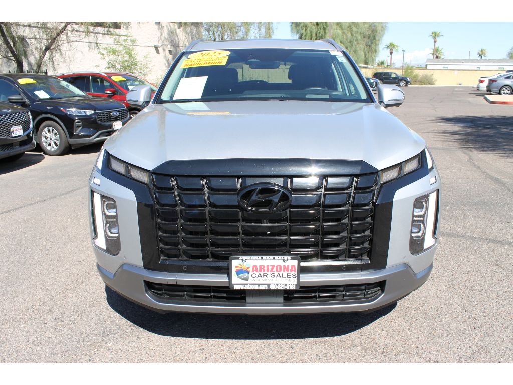 2025 Hyundai Palisade Limited photo 2
