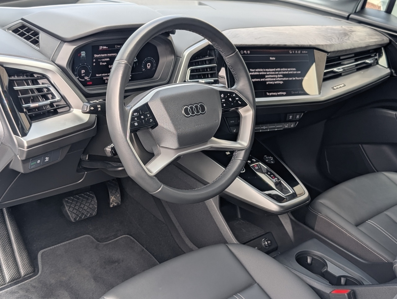 2024 Audi Q4 E-tron Prestige photo 15