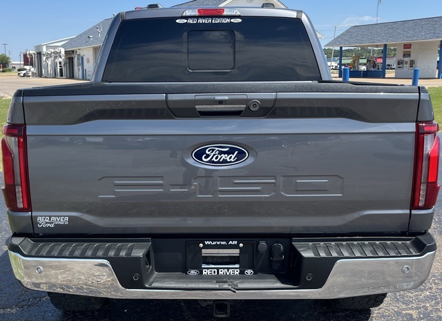 2024 Ford F-150 Lariat photo 4