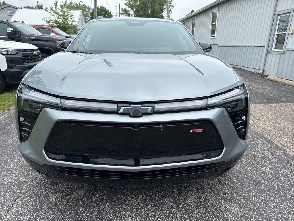 Used 2024 Chevrolet Blazer EV RS with VIN 3GNKDCRJ5RS131237 for sale in Goshen, IN