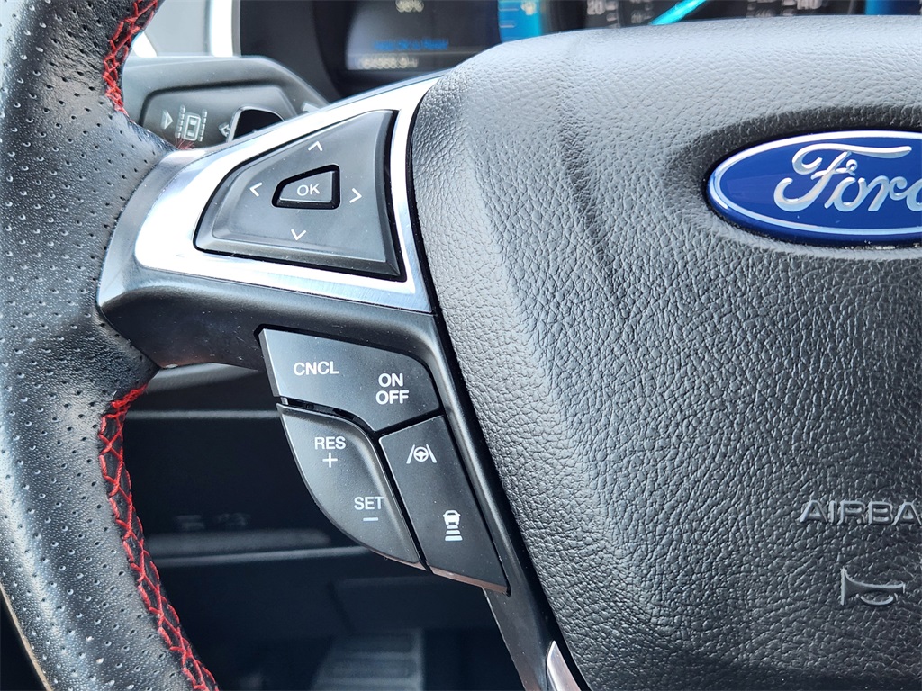 2021 Ford Edge ST-Line photo 19