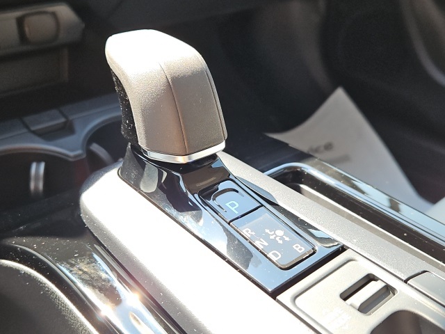 2026 Toyota Prius XLE photo 29