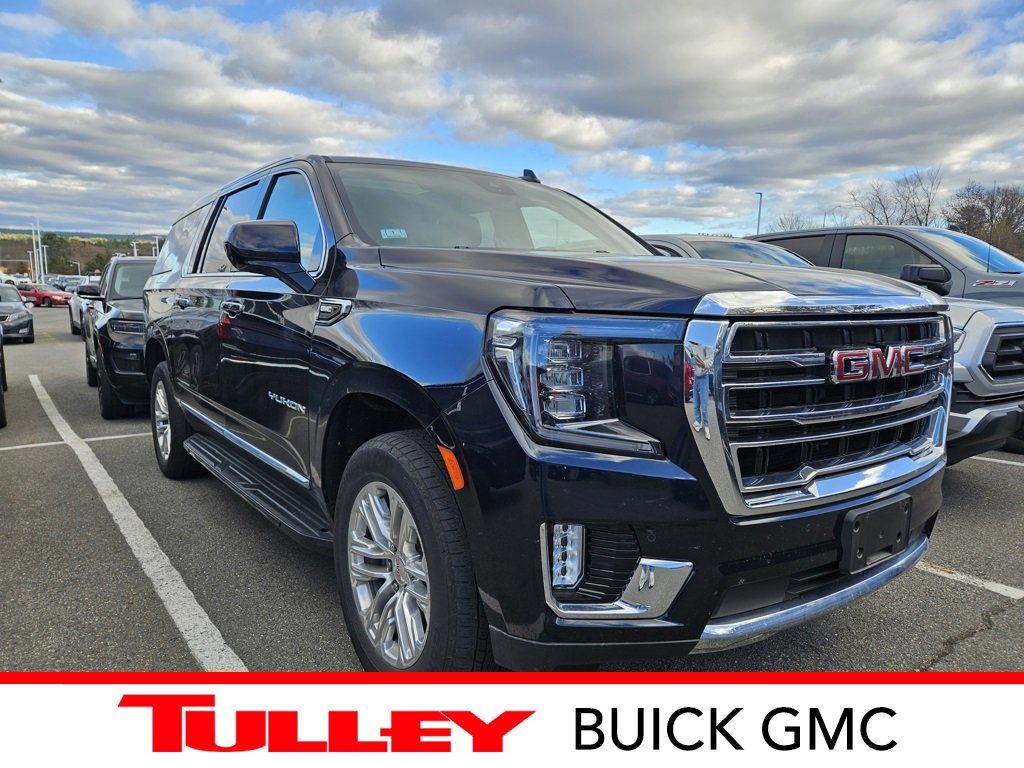 2023 GMC Yukon XL SLT's photo