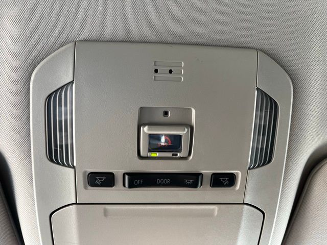 2023 Toyota Highlander Limited Platinum XLE XSE photo 17