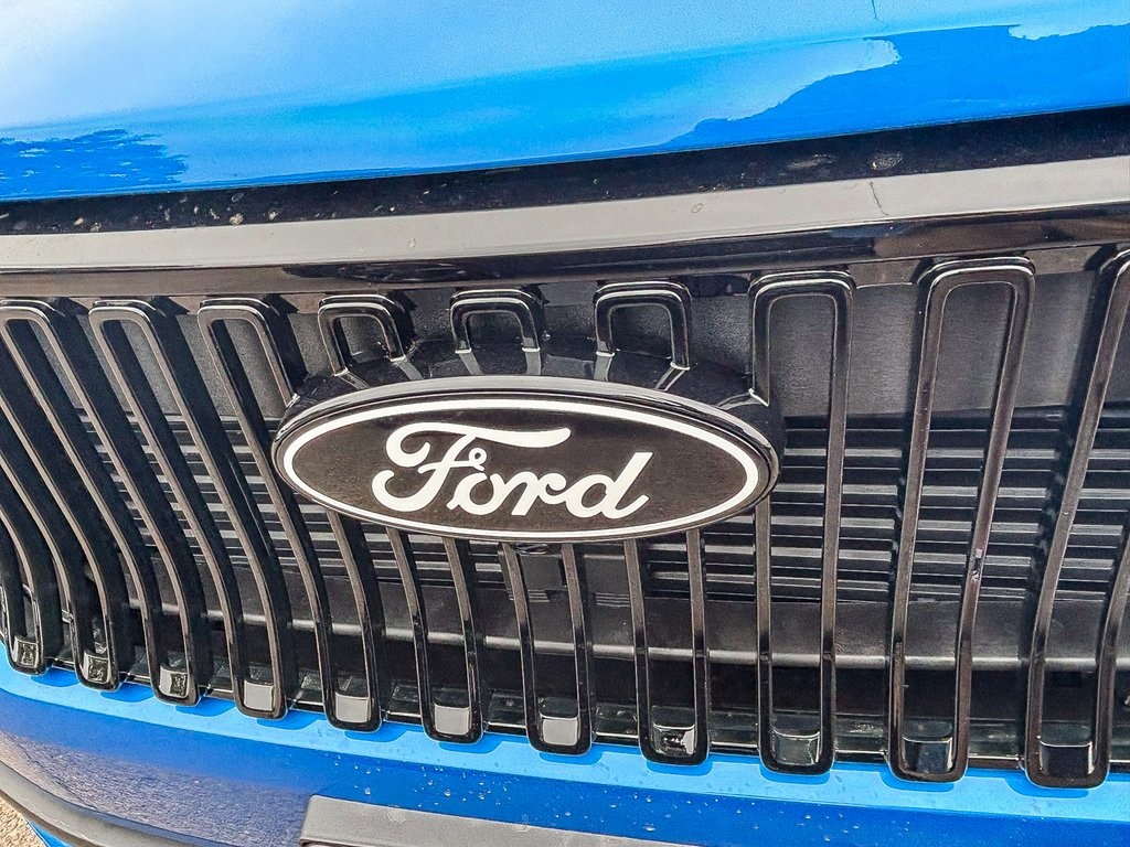 2025 Ford Maverick photo 4
