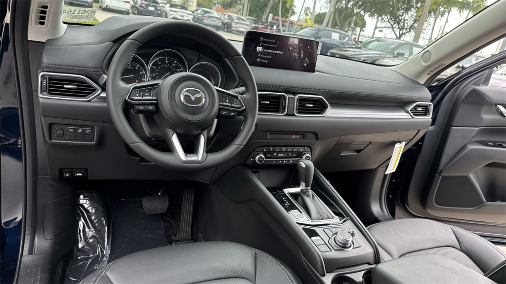 2025 Mazda CX-5 2.5 S Preferred photo 31