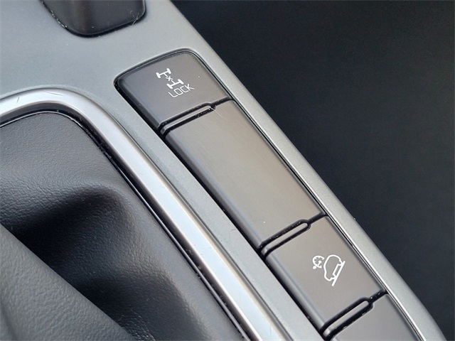 2023 Kia Seltos LX photo 33