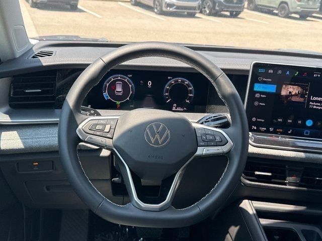 2025 Volkswagen Tiguan S photo 15