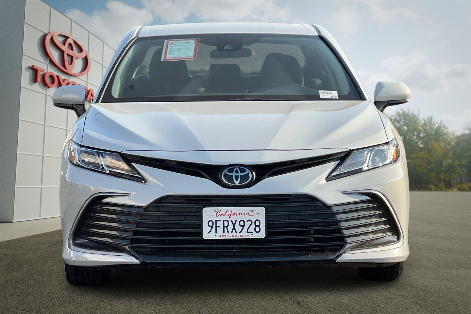 2023 Toyota Camry LE photo 7