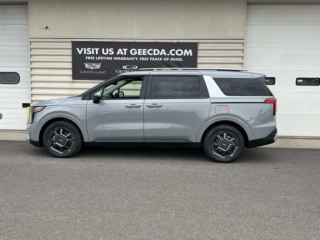 2026 Kia Carnival EX photo 4