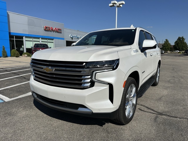 2024 Chevrolet Tahoe High Country photo 2