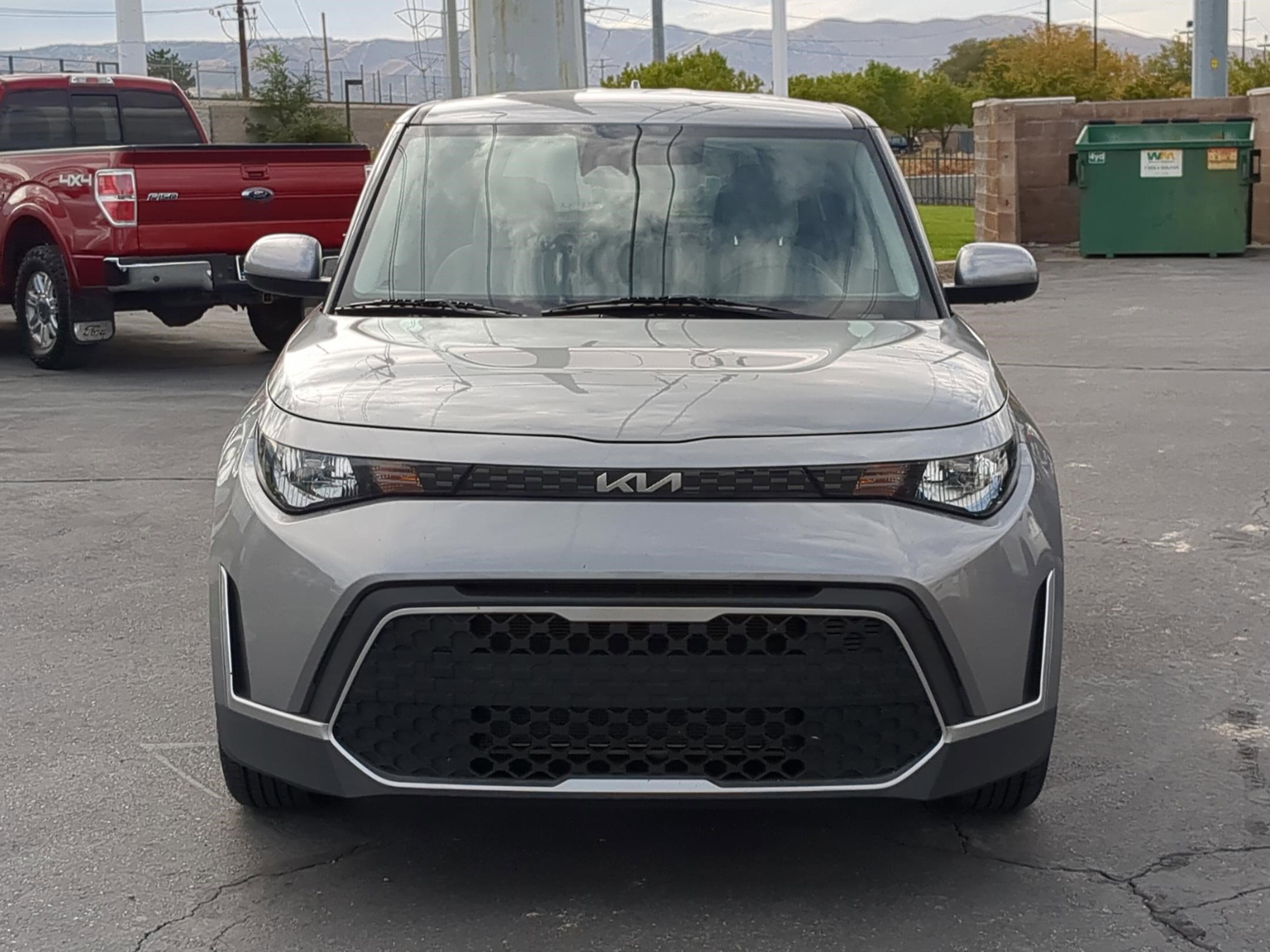 2023 Kia Soul LX photo 7