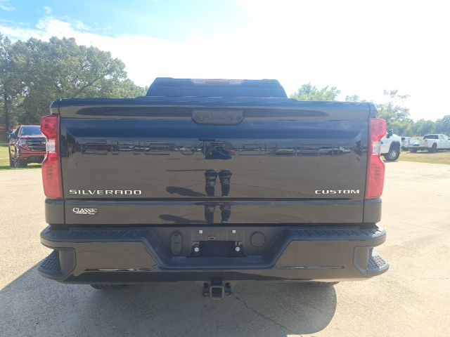 2025 Chevrolet Silverado 1500 Custom photo 7