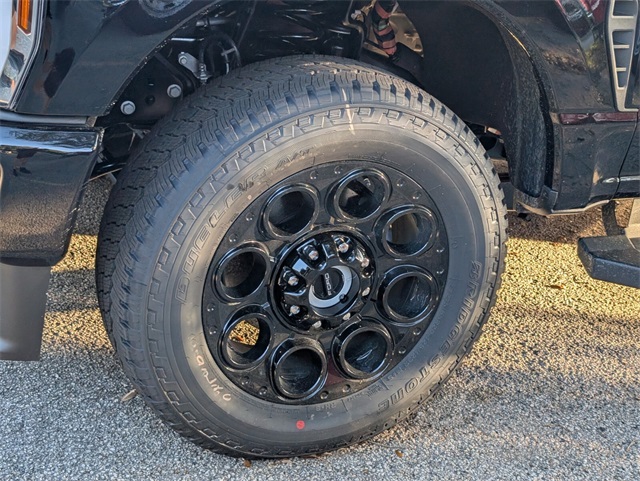 2026 Ford F-250 XLT photo 3