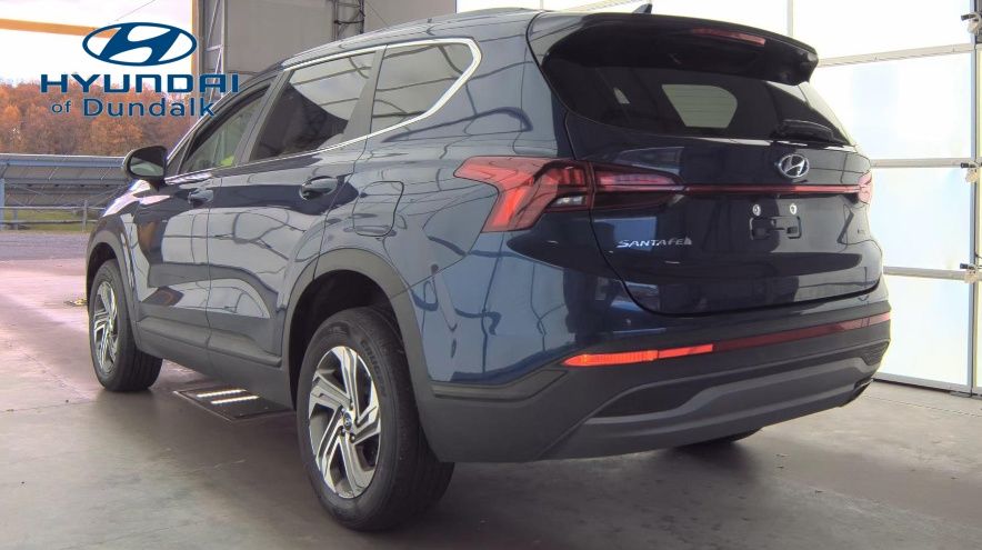 2023 Hyundai Santa Fe SE photo 2