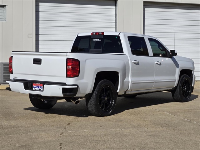2018 Chevrolet Silverado 1500 LT photo 4