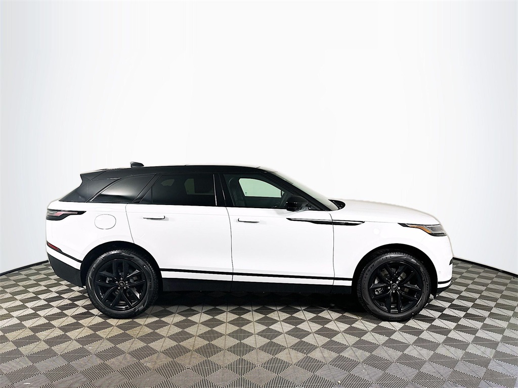 2026 Land Rover Range Rover Velar S photo 4