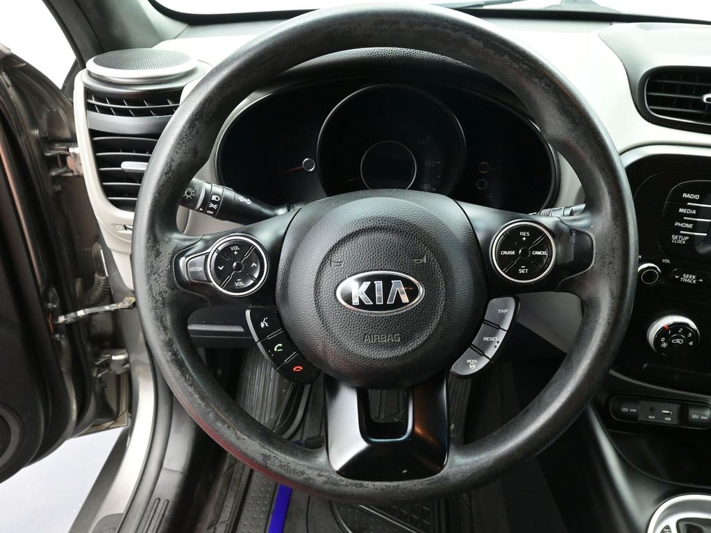 2016 Kia Soul Base photo 12