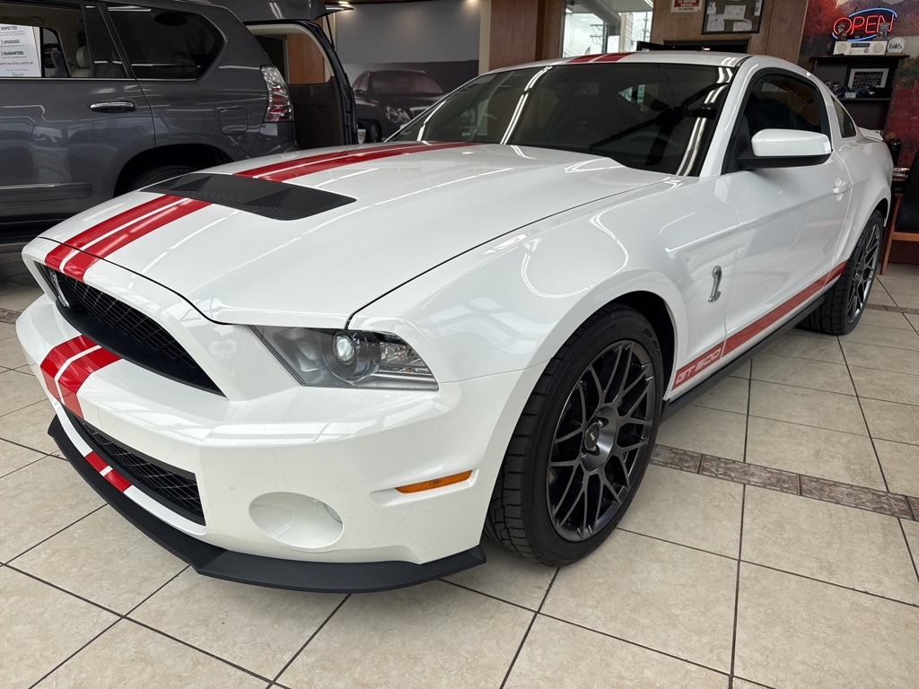 2012 Ford Mustang Shelby GT500 photo 2
