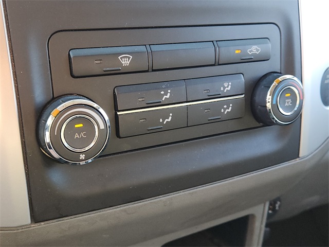 2017 Nissan Frontier Desert Runner photo 21
