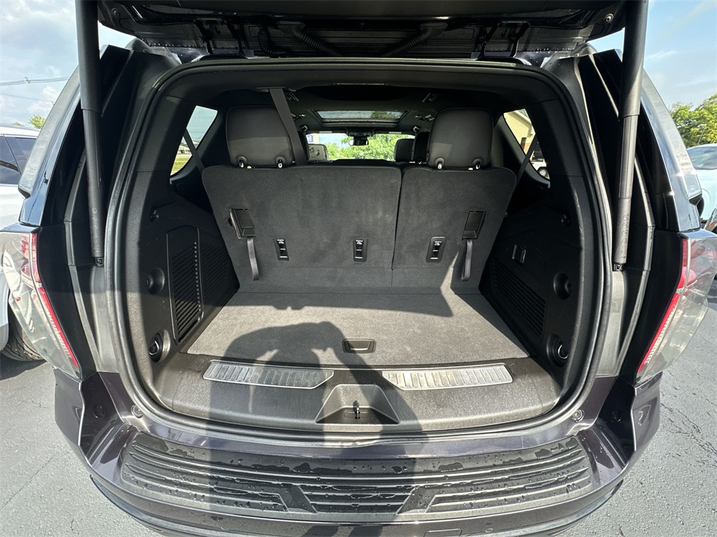 2023 Chevrolet Tahoe RST photo 24