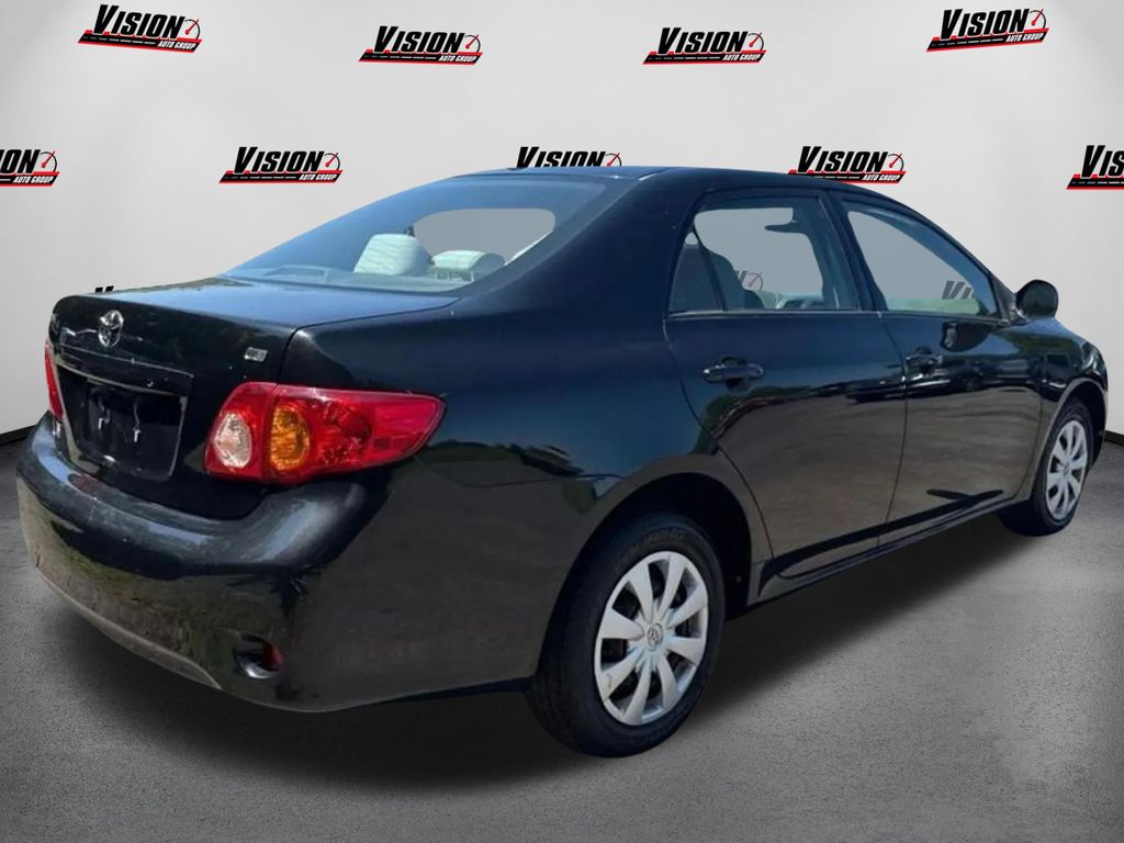 2010 Toyota Corolla Base photo 5