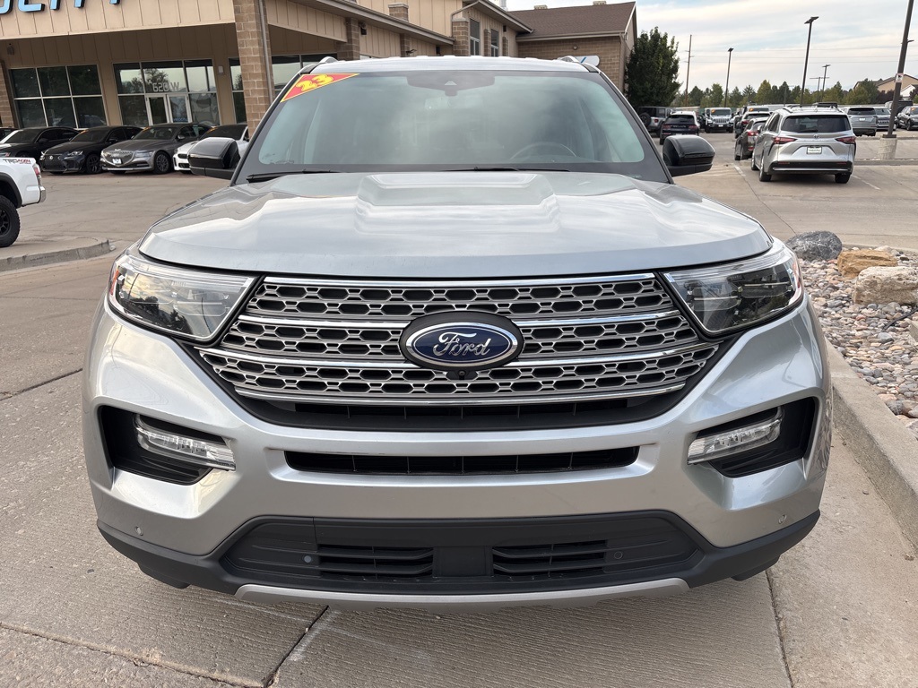 2023 Ford Explorer Limited photo 2