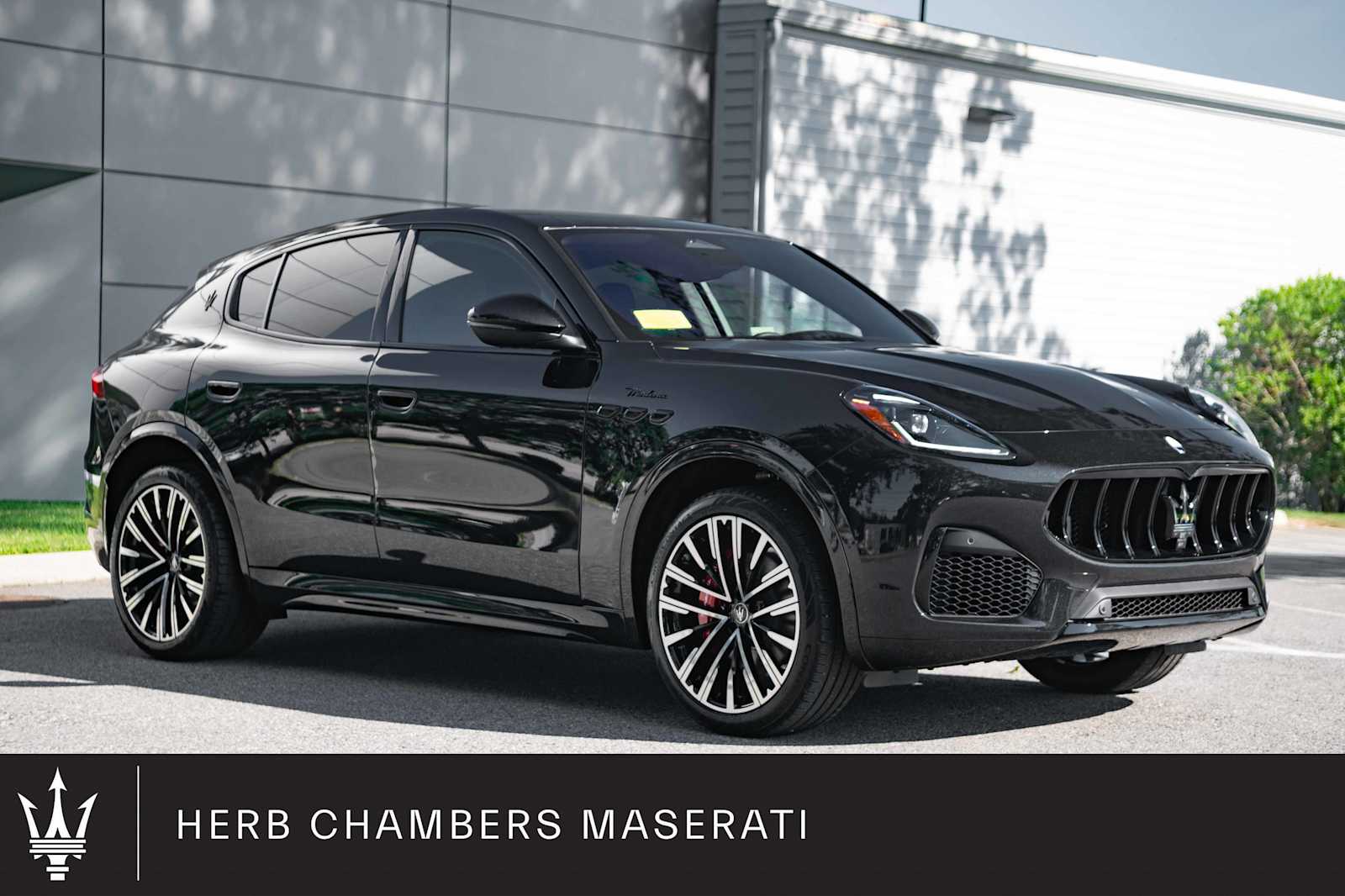 2025 Maserati Grecale MODENA's photo