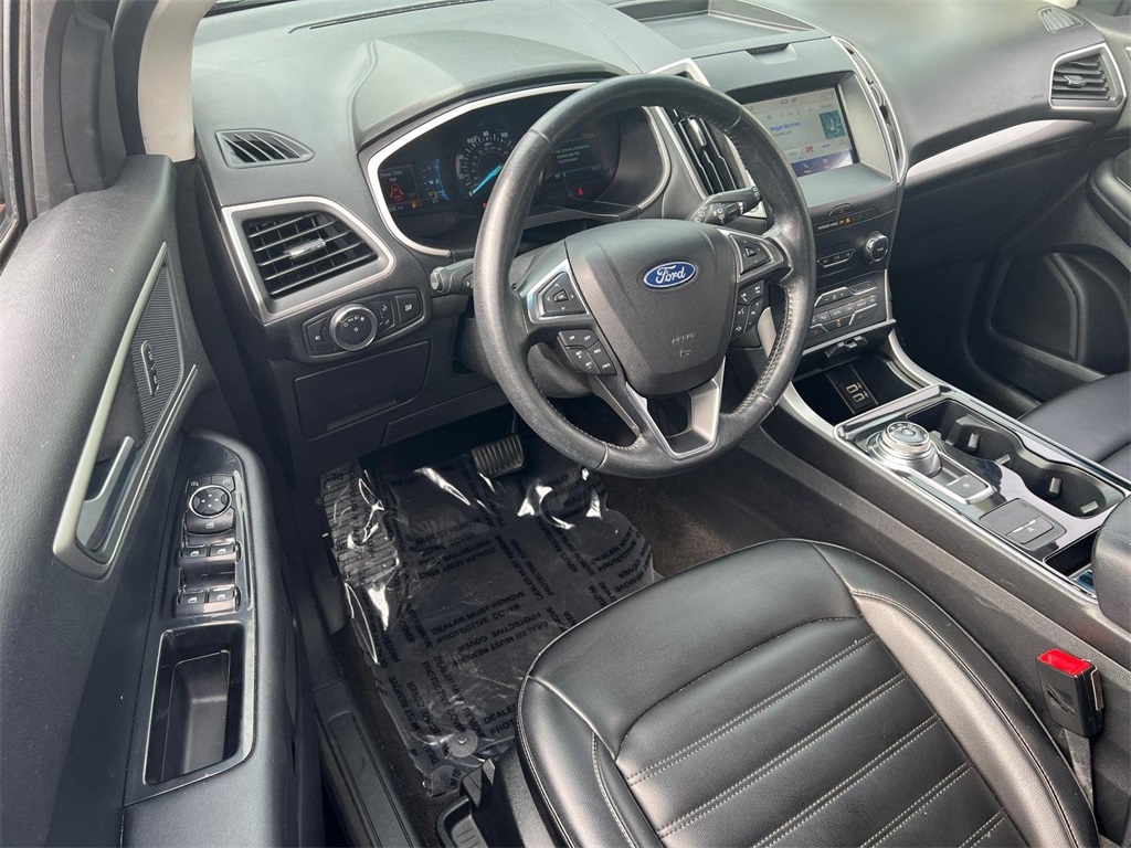2020 Ford Edge SEL photo 7