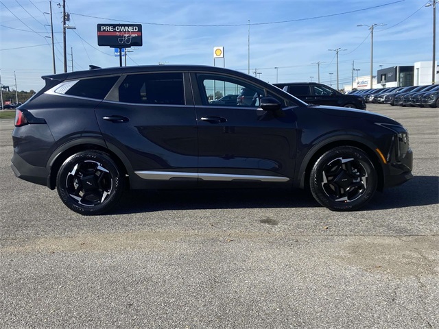 2026 Kia Sportage EX photo 2