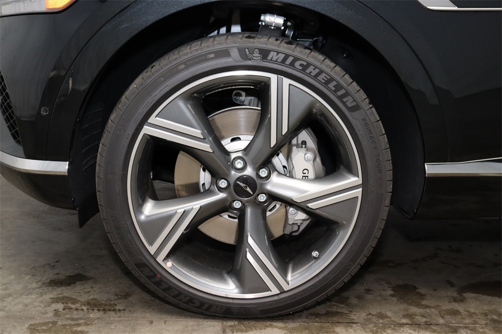 2025 Genesis GV80 3.5T Prestige AWD photo 3