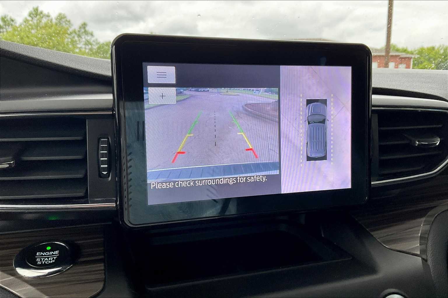 2020 Ford Explorer Limited photo 22