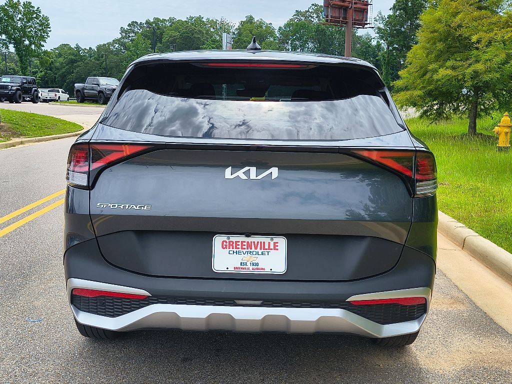 2024 Kia Sportage LX photo 4