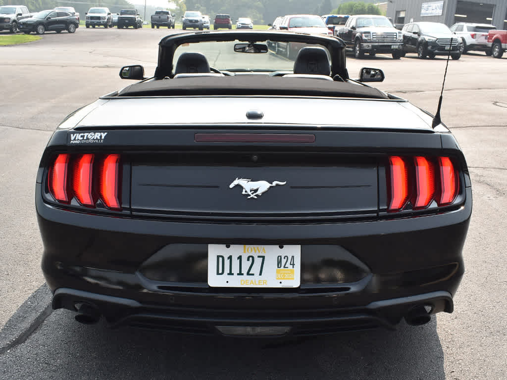 2020 Ford Mustang EcoBoost Premium photo 19